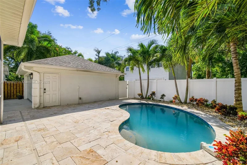 2522 W watrous, Tampa, Florida, United States. - Photo 11