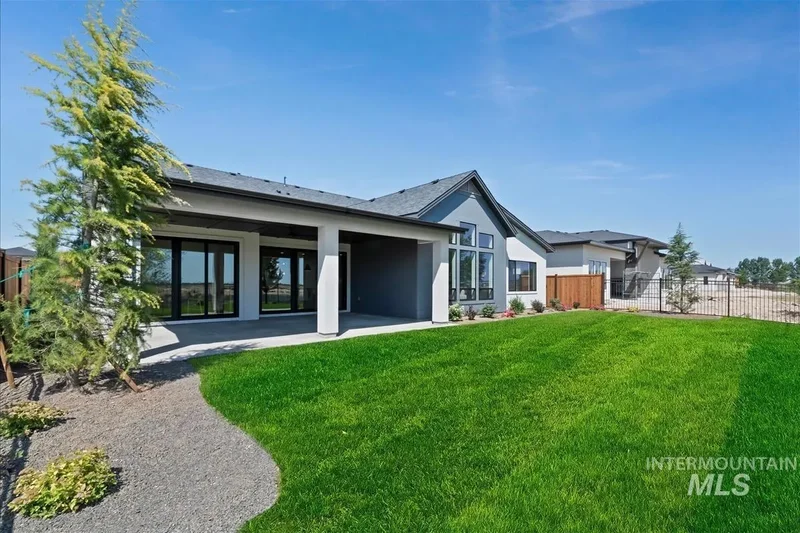 10889 W Cruden Bay Ln, Kuna, ID 83634, Kuna, Idaho, United States. - Photo 35