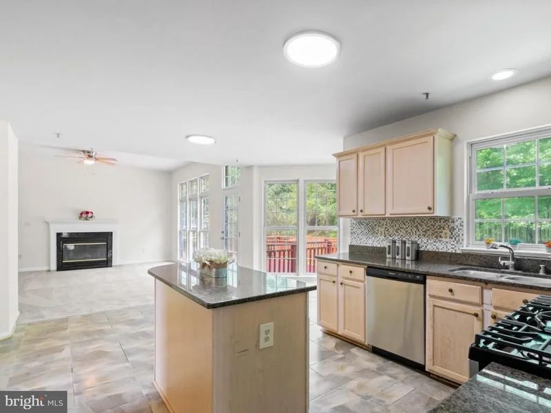 6203 WOOD POINTE DR DRIVE, GLENN DALE, MD 20769, Glenn Dale, Maryland, United States. - Photo 6