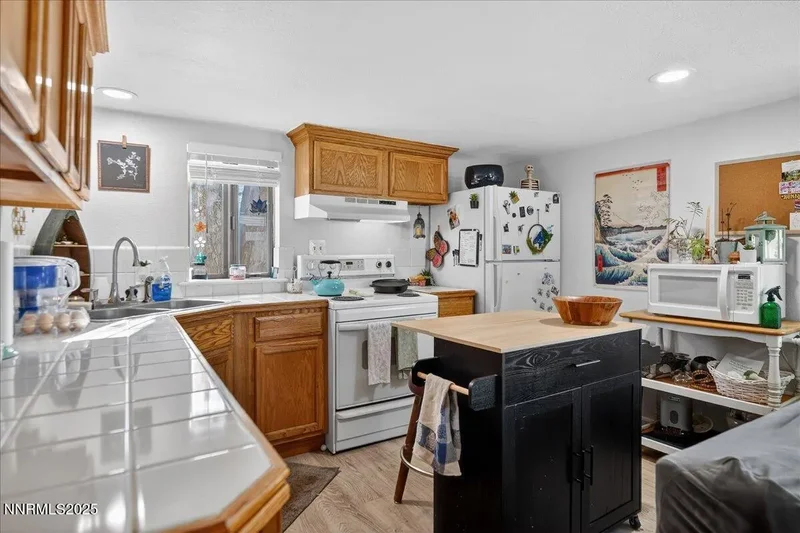 580 Nv-88, Gardnerville, NV 89460, Gardnerville, Nevada, United States. - Photo 27