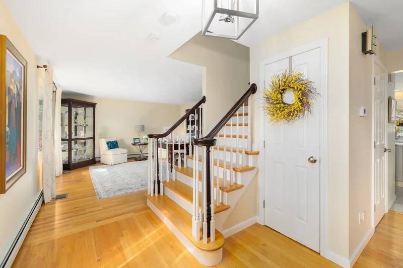 8 Princess Pine Road , Lincoln, RI 02865, Lincoln, Rhode Island, United States. - Photo 2