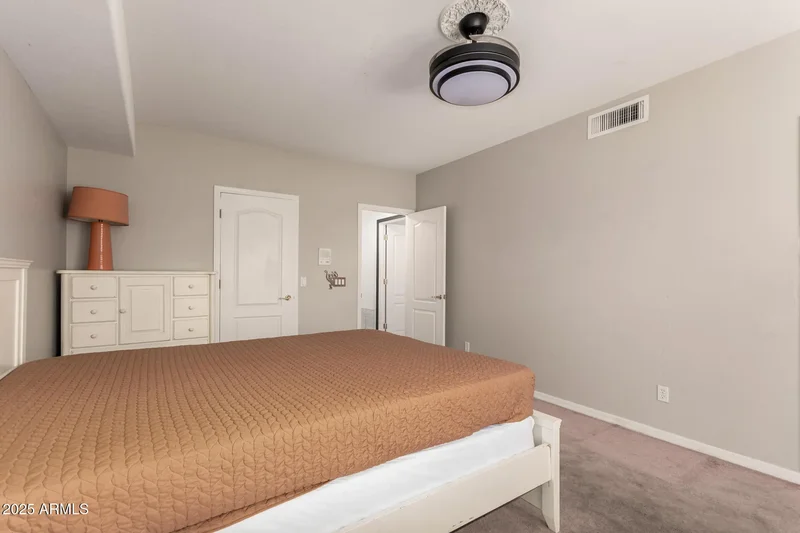 2438 N FOREST Circle, Mesa, AZ 85203, Mesa, Arizona, United States. - Photo 49