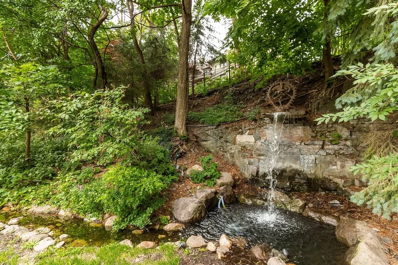 1475 Av. des Pins O., Montreal, QC H3G1B3, Montreal, Quebec, Canada. - Photo 6