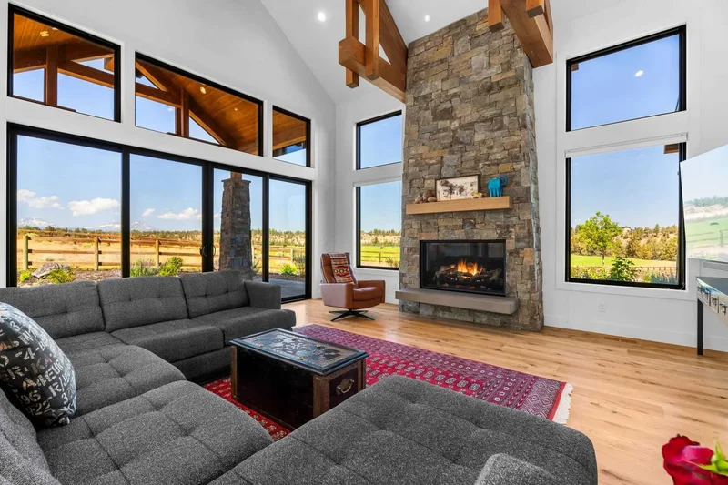 20305 Arrowhead Drive , Bend, OR 97703, Bend, Oregon, United States. - Photo 3