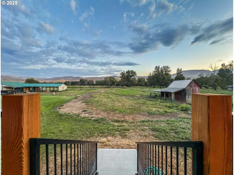 46131 SNAKE RIVER RD, Richland, OR 97870, Richland, Oregon, United States. - Photo 16