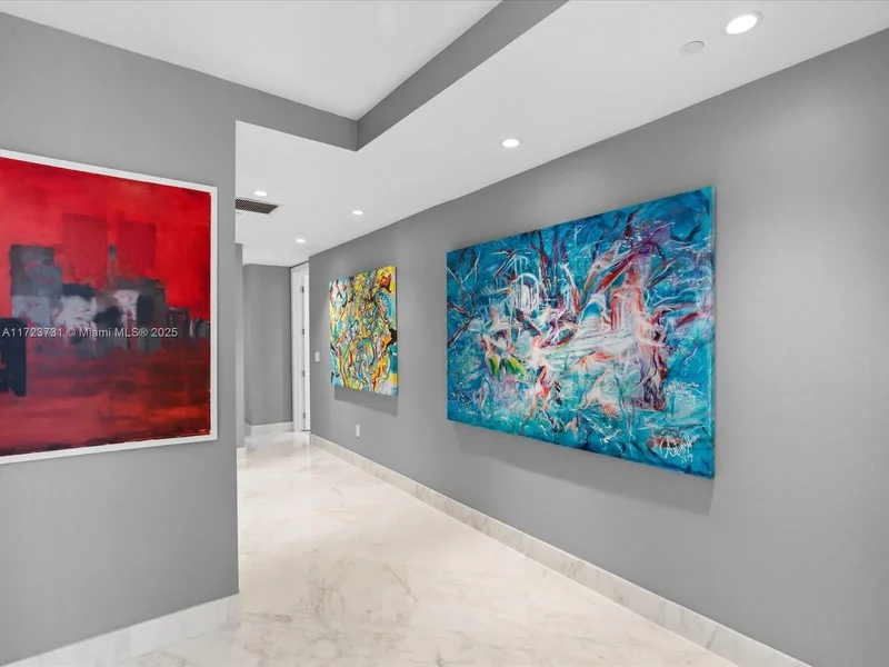 1425 Brickell Ave 52BC, Miami, Florida, United States. - Photo 23