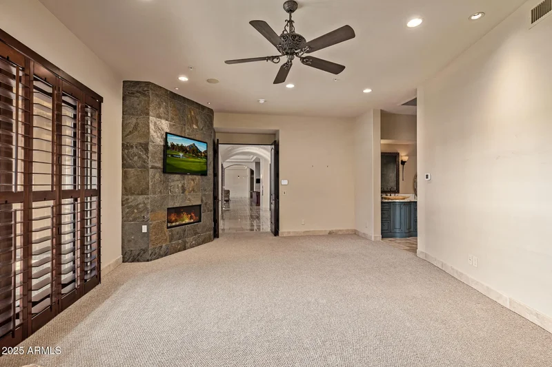8406 E CALLE BUENA Vista, Scottsdale, AZ 85255, Scottsdale, Arizona, United States. - Photo 46