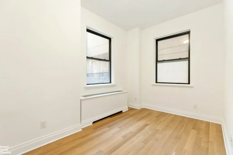 WEST 75TH STREET, New York, New York, United States. - Photo 14