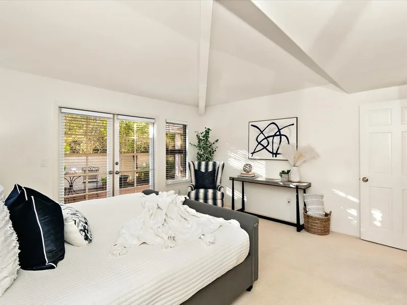 23 Fairway Drive , Manhattan Beach, CA 90266, Manhattan Beach, California, United States. - Photo 2