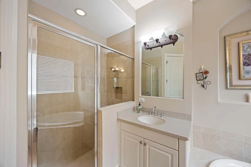 7828 Valencia Court, Naples, FL 34113, Naples, Florida, United States. - Photo 31