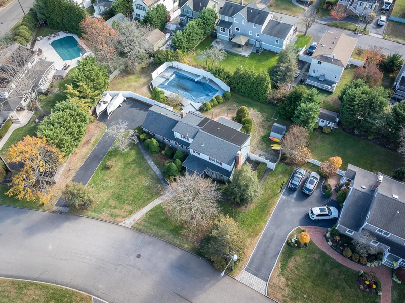 6 White Birch Drive, Babylon, NY 11702, Babylon, New York, United States. - Photo 22