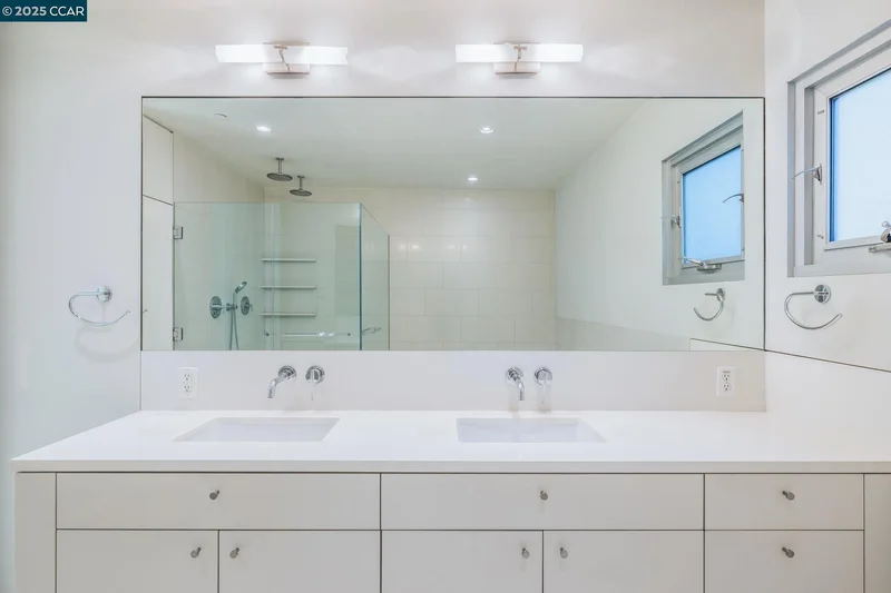 2 Crane Ct, Orinda, California, United States. - Photo 8
