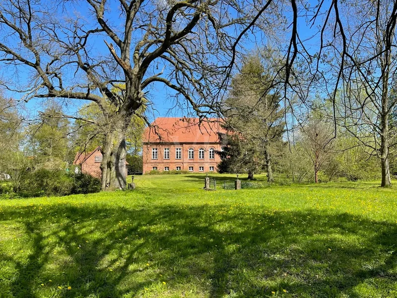 Zülow, Mecklenburg-Vorpommern, Germany. - Photo 29