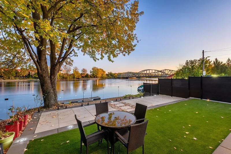 1 68e Avenue, Chomedey, QC H7V2M5, Laval, Quebec, Canada. - Photo 53