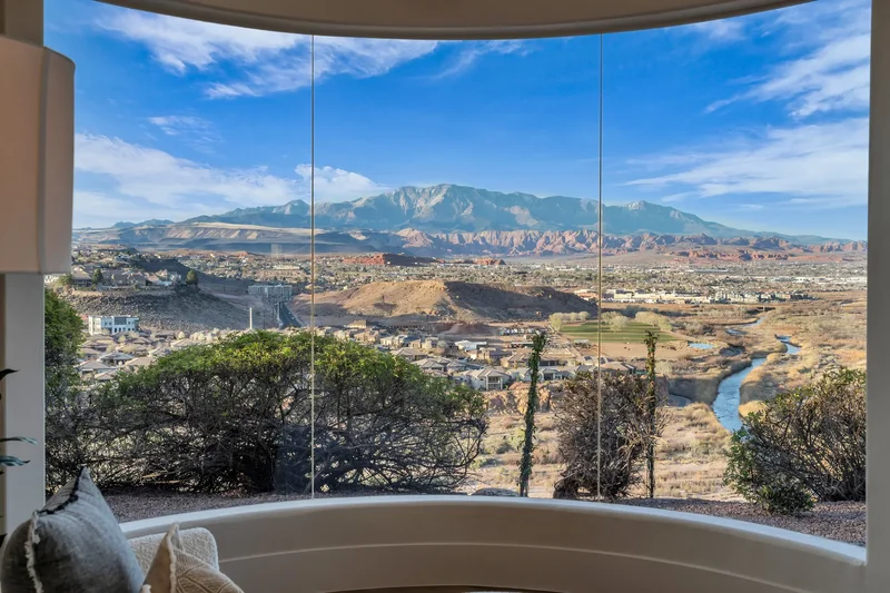 2031 E Cliff Point Drive, St George, UT 84790, St. George, Utah, United States. - Photo 13