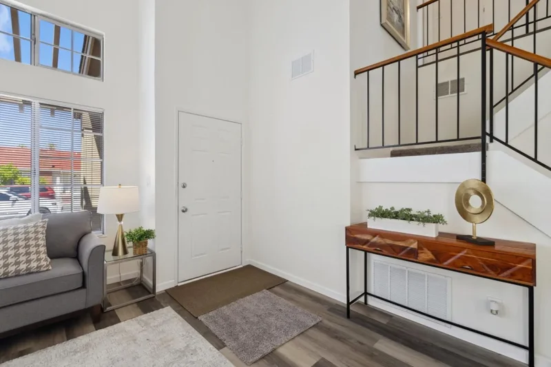 1291 Royal Crest Drive, San Jose, California, United States. - Photo 28