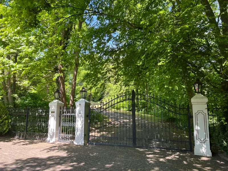Historic Herrenhaus With Parkland, Pool & Grandeur Near Hamburg