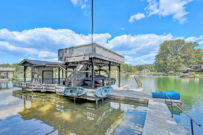 228 Cove RD, Penhook, VA 24137, Penhook, Virginia, United States. - Photo 45