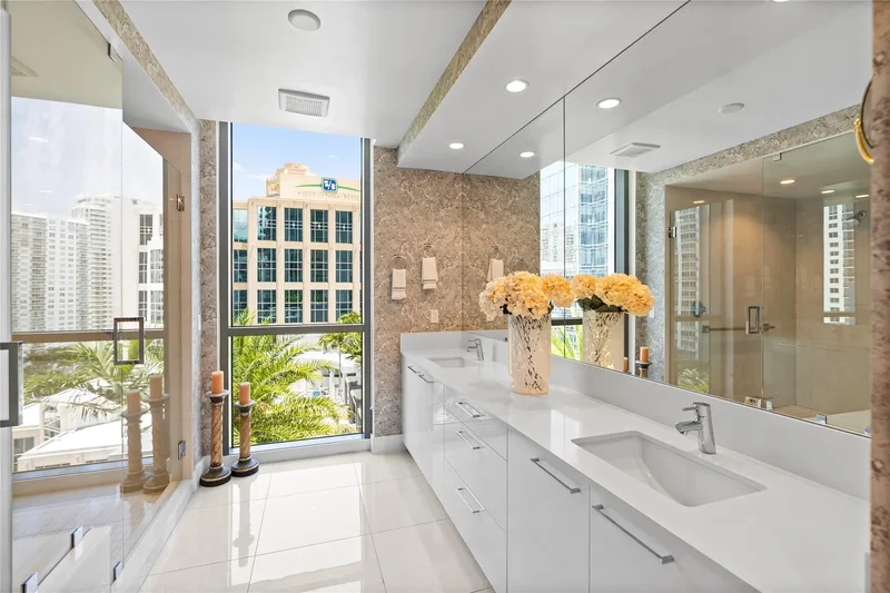 100 E Las Olas Blvd 1901, Fort Lauderdale, Florida, United States. - Photo 25