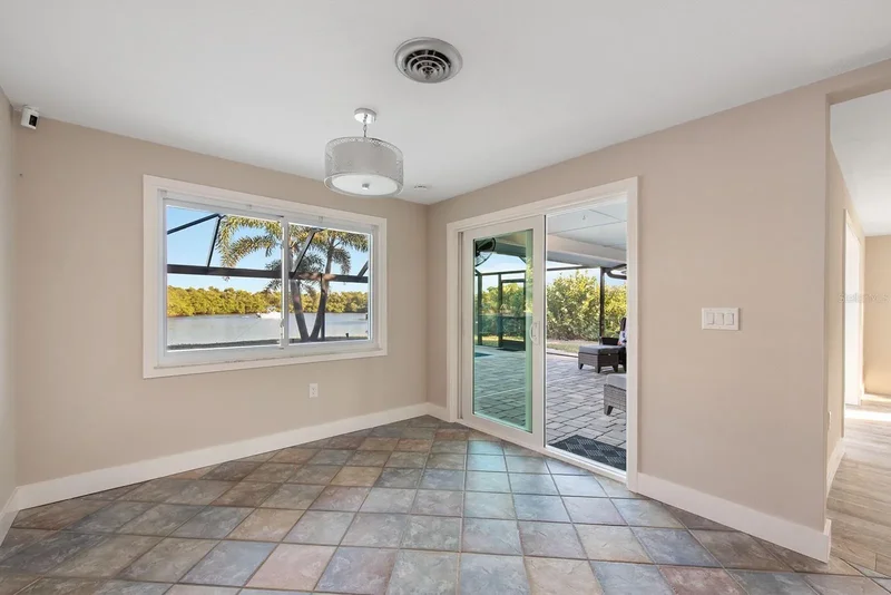 300 E BAY HEIGHTS AVENUE, ENGLEWOOD, FL 34223, ENGLEWOOD, FL, United States. - Photo 19