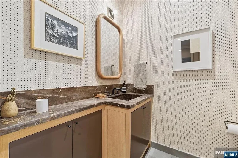 720 Clinton Street 508, Hoboken, NJ 07030, Hoboken, New Jersey, United States. - Photo 23