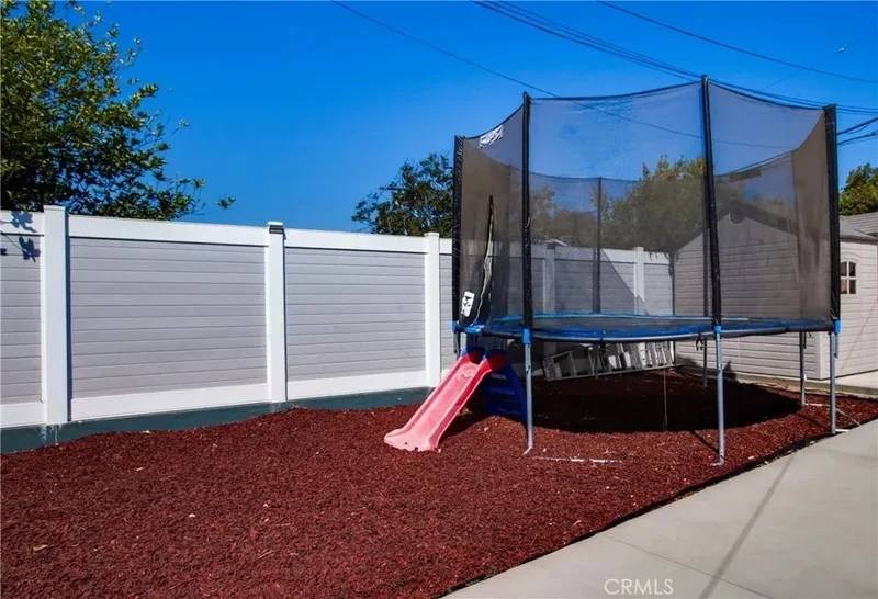 17011 Burton Street, Los Angeles, California, United States. - Photo 24
