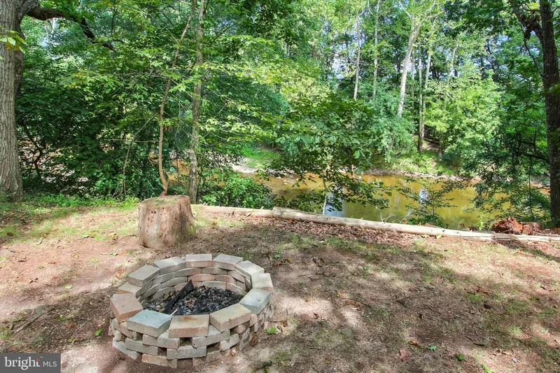 115 CREEKLAND DR DRIVE, EAST BERLIN, PA 17316, East Berlin, Pennsylvania, United States. - Photo 17