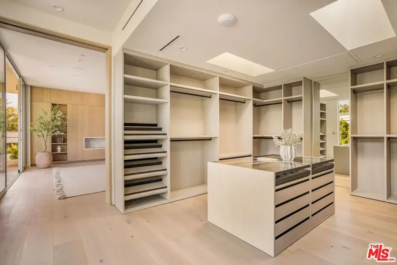 634 Moreno Avenue, Los Angeles, California, United States. - Photo 20