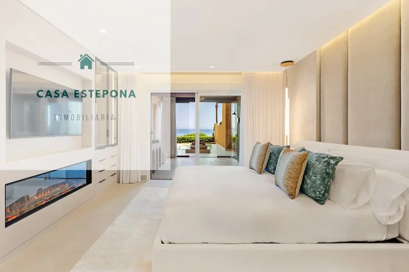 Calle mare nostrum,  Estepona,  Playa,  Bajo, Estepona, Andalusia, Spain. - Photo 4