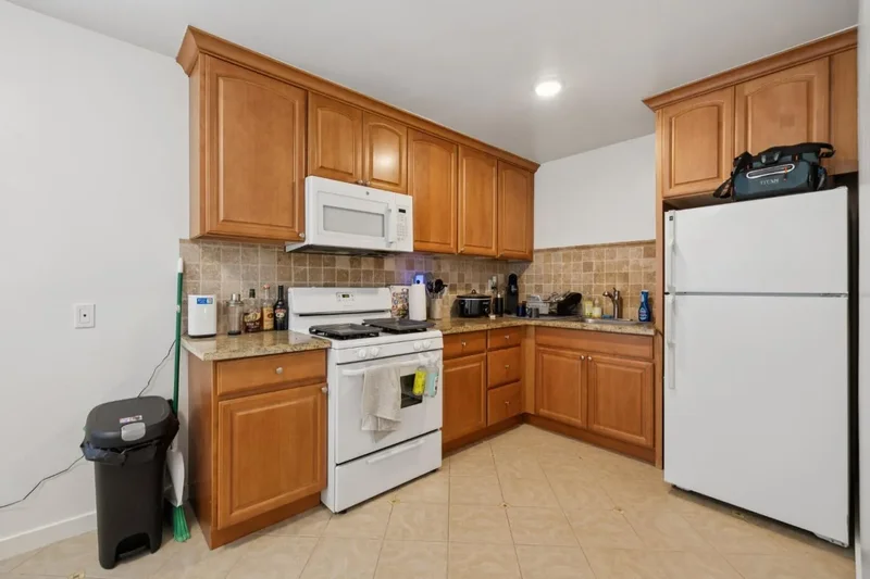 1140 El Camino Real, Burlingame, California, United States. - Photo 5