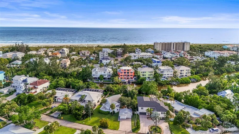 430 ISLAND CIRCLE, SARASOTA, FL 34242, Siesta Key, Florida, United States. - Photo 62