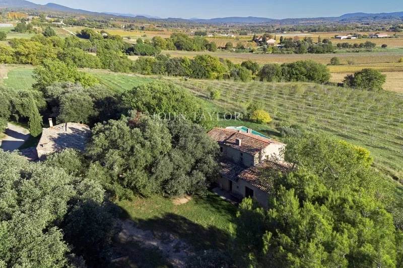 Cucuron, Provence-Alpes-Côte d'Azur, France. - Photo 15