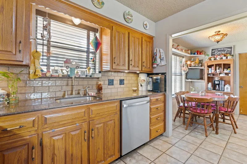 1133 County Road 426, Cleburne, TX 76031, Cleburne, Texas, United States. - Photo 27