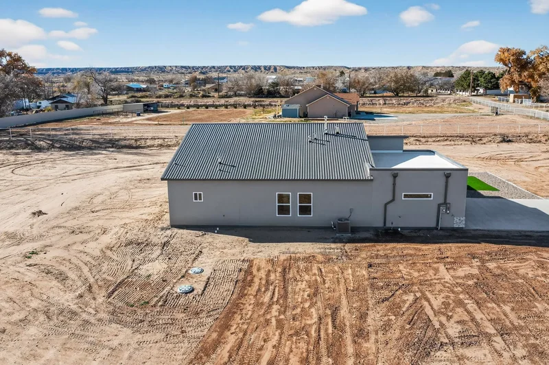 56 Lopez Road, Belen, NM 87002, Belen, New Mexico, United States. - Photo 43