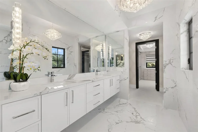 2321 N Bay Rd, Miami Beach, Florida, United States. - Photo 49