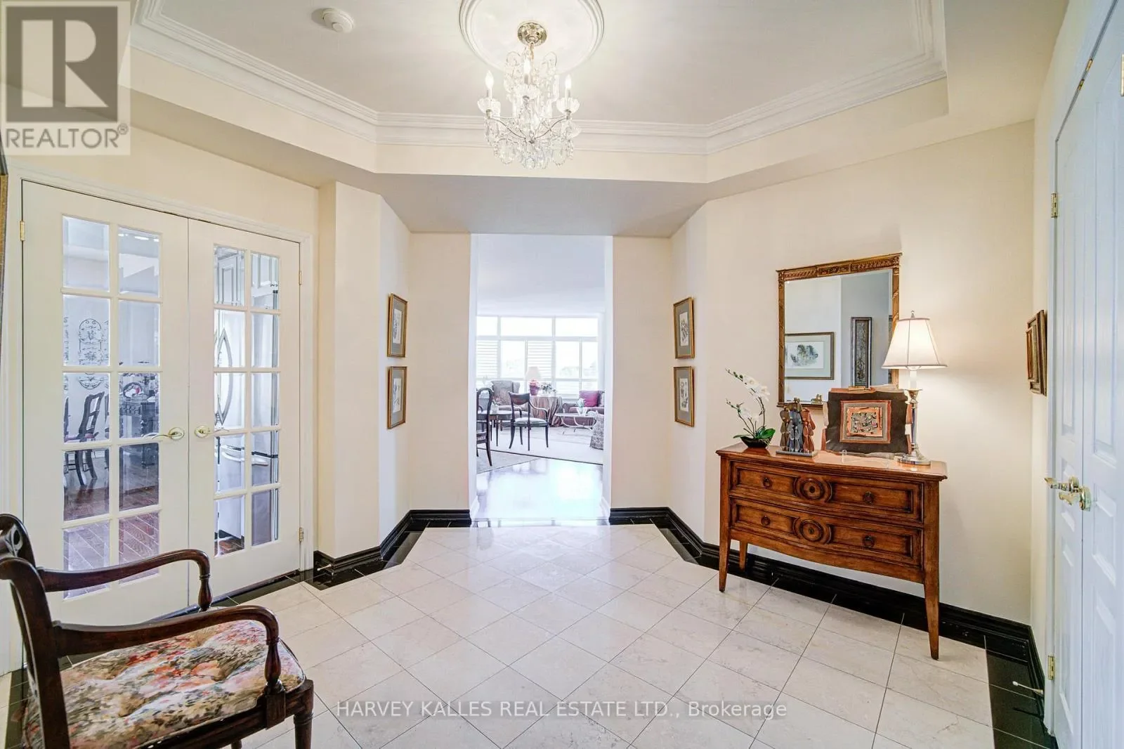 Gallery photo 4