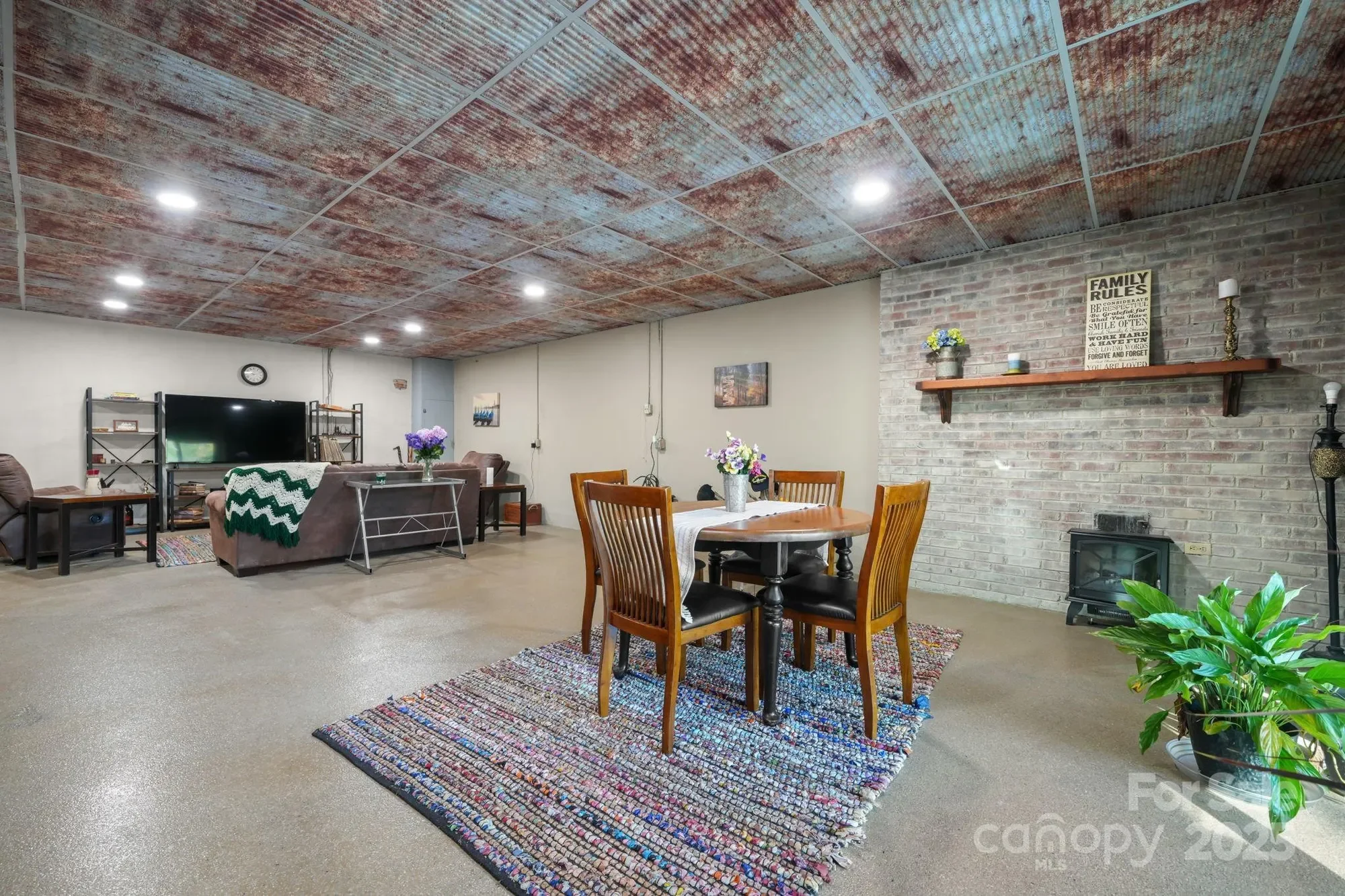 Gallery photo 4