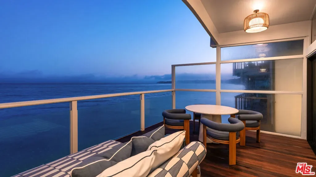 27044 Malibu Cove Colony Drive, Malibu, California, United States. - Photo 8