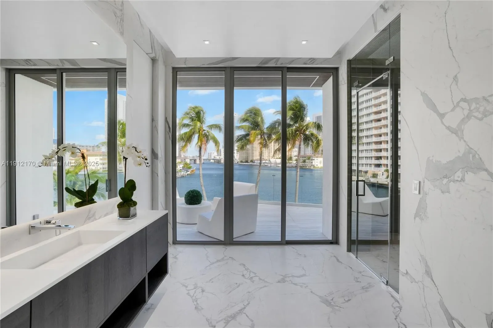 501 Palm Dr, Hallandale Beach, Florida, United States. - Photo 27