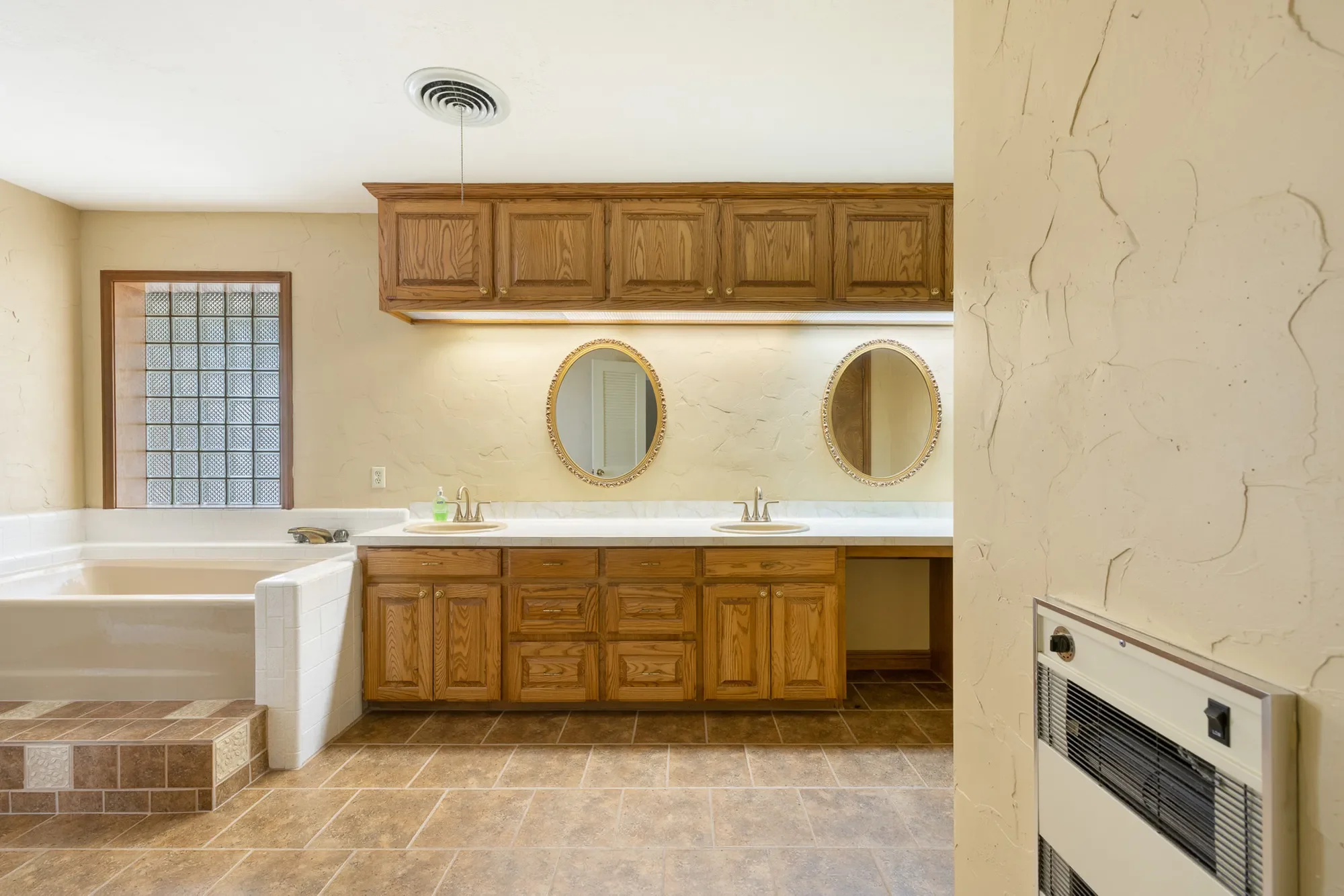 2629 Benton Drive , Brenham, TX 77833, Brenham, Texas, United States. - Photo 12