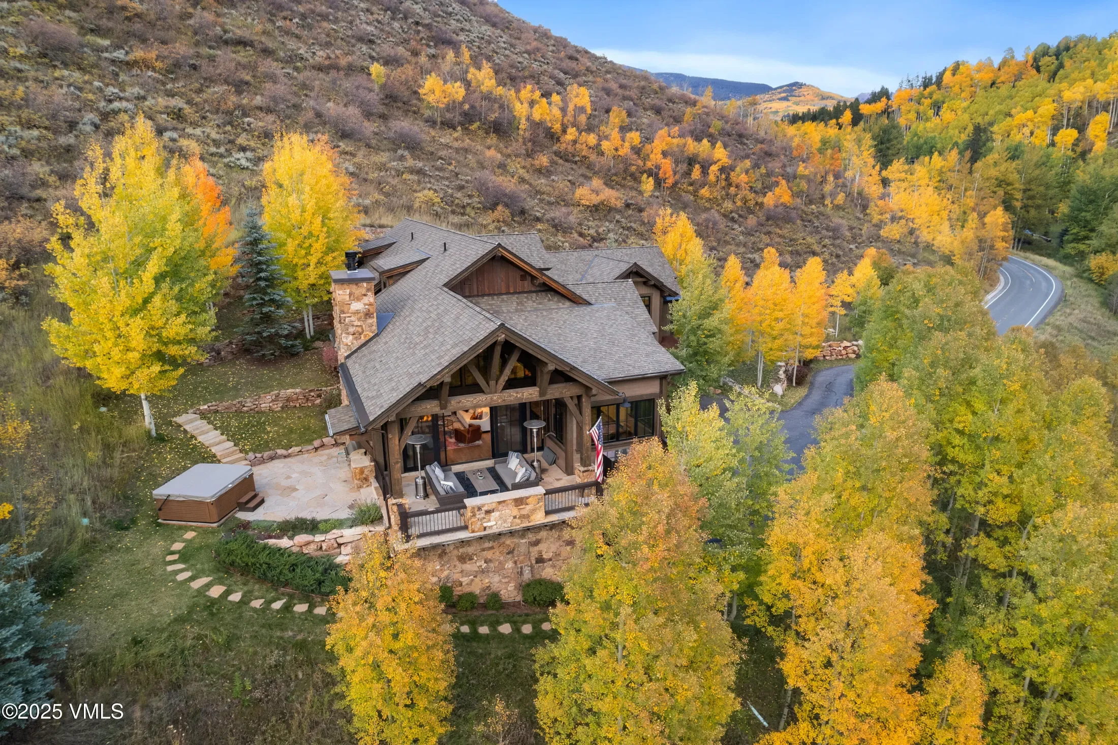 1677 Buffehr Creek Road, Vail, Colorado, United States. - Photo 2
