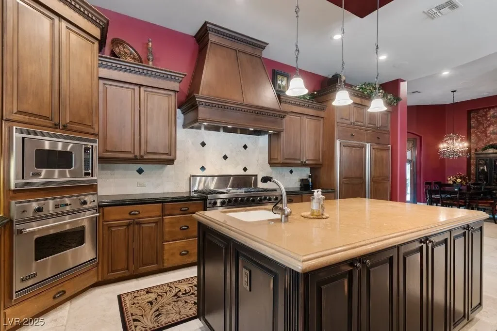 9717 Winter Palace Drive, Las Vegas, Nevada, United States. - Photo 21