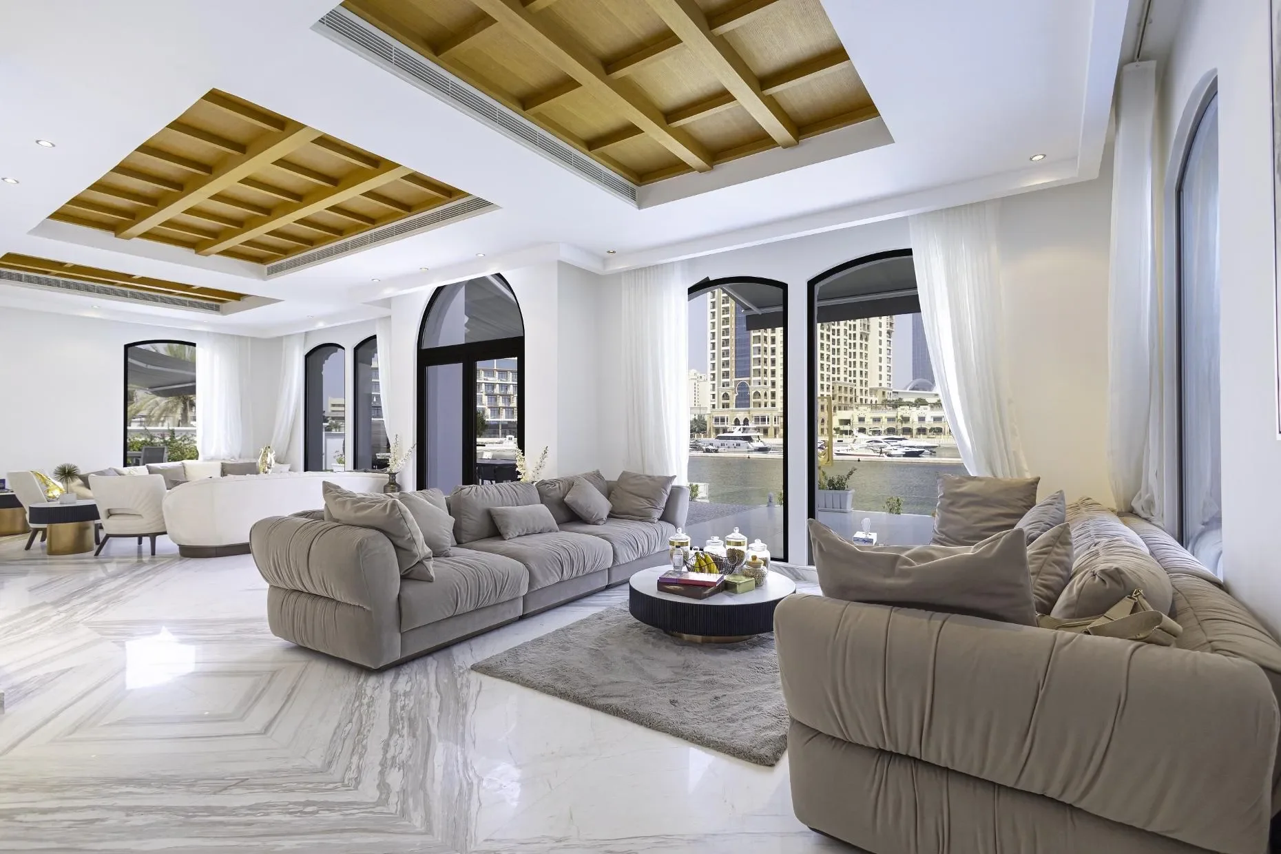 Palm Jumeirah - The Palm Jumeirah - Dubai - United Arab Emirates, Dubai, Dubai, United Arab Emirates. - Photo 2