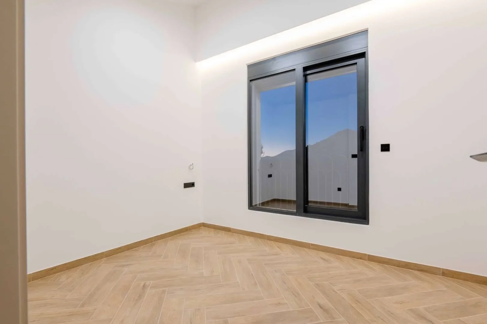 Gallery photo 8