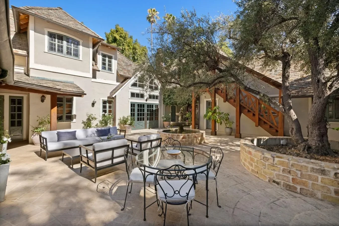 4750 Encino Avenue, Los Angeles, California, United States. - Photo 7