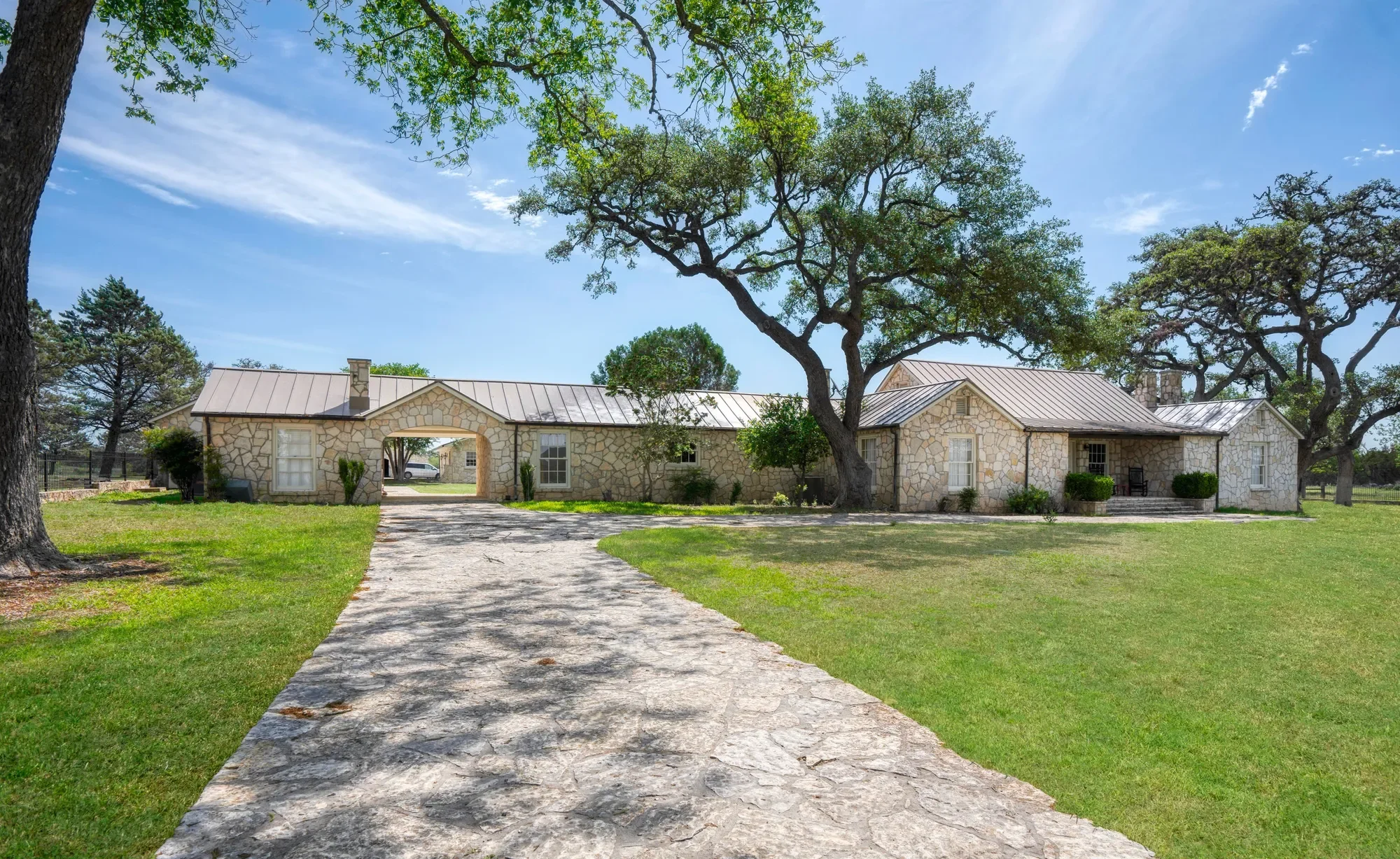 2835 Palomino Springs , Bandera, TX 78003, Bandera, Texas, United States. - Photo 44