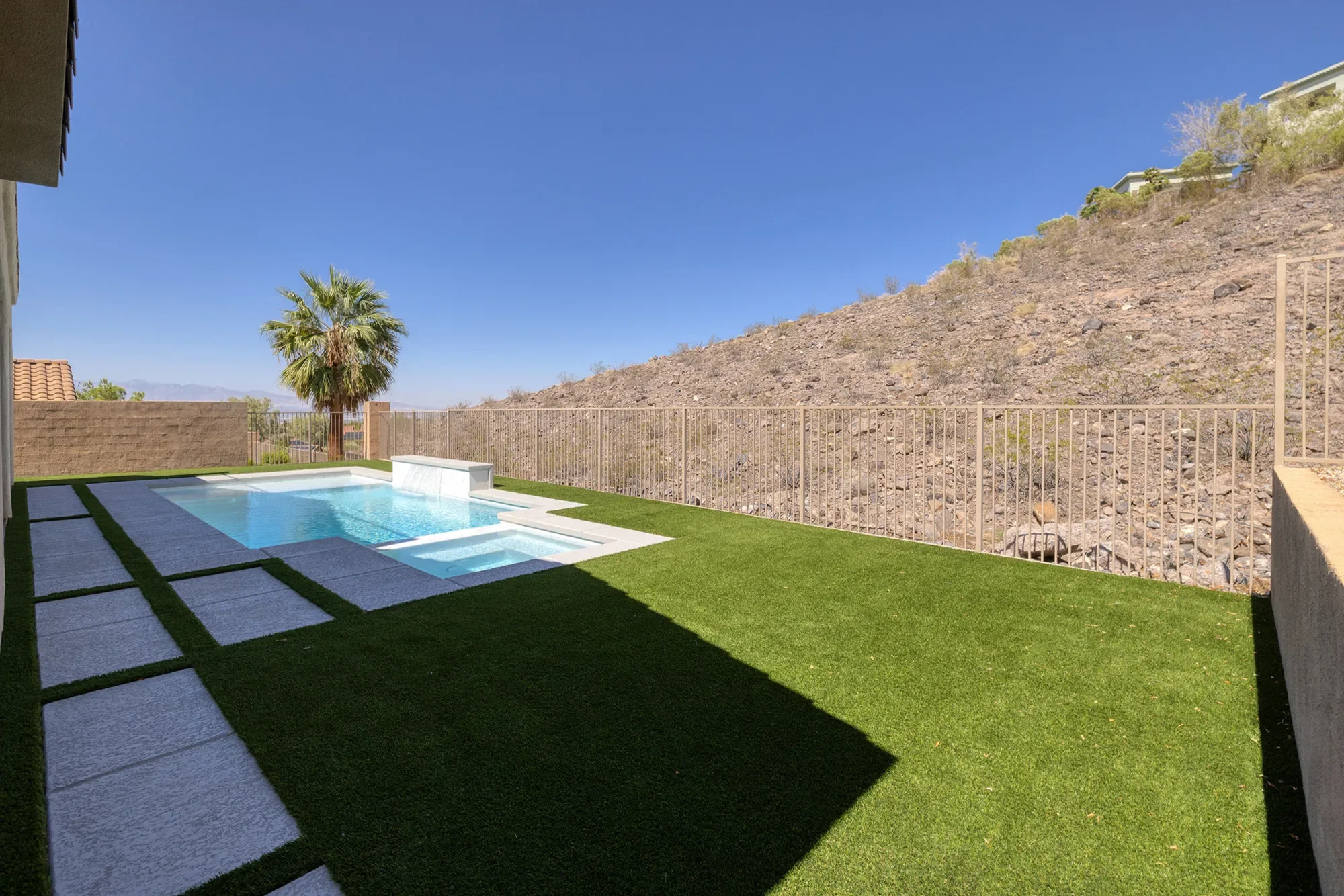 12 Oro Valley Drive, Henderson, NV 89052, Henderson, Nevada, United States. - Photo 40