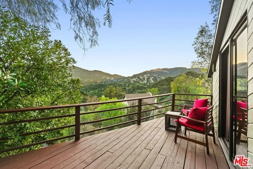 2158 Topanga Skyline Drive, Topanga, California, United States. - Photo 36