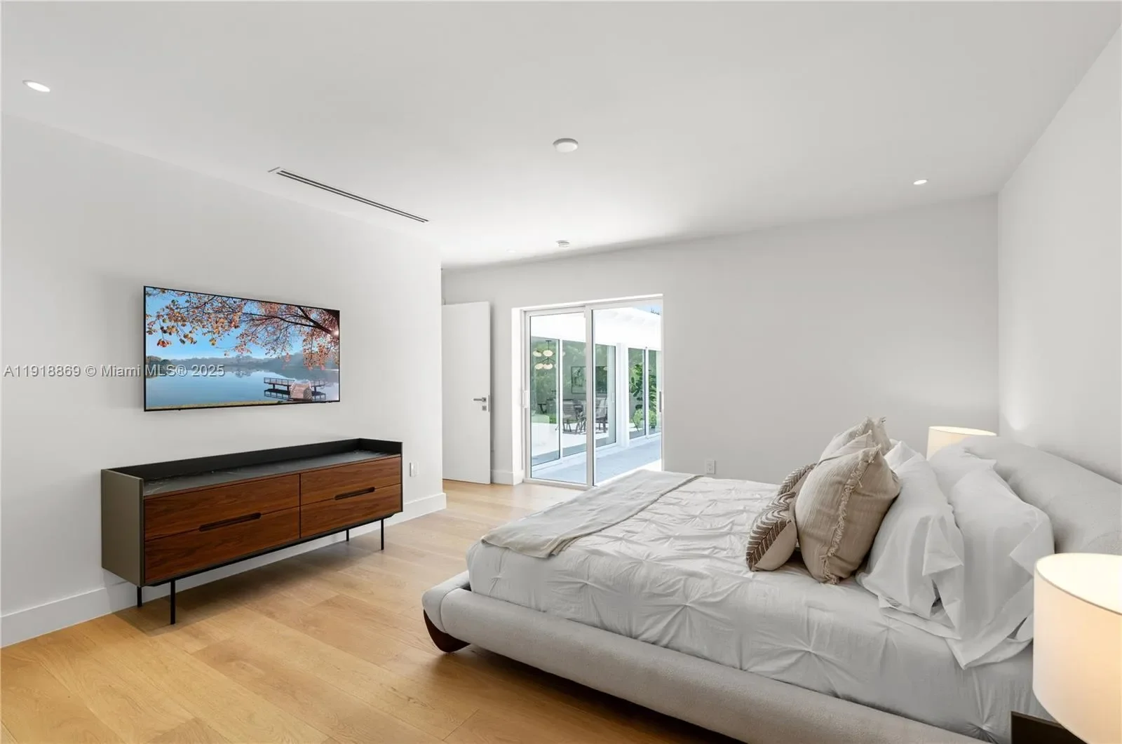 45 NE 104th St, Miami, Florida, United States. - Photo 20