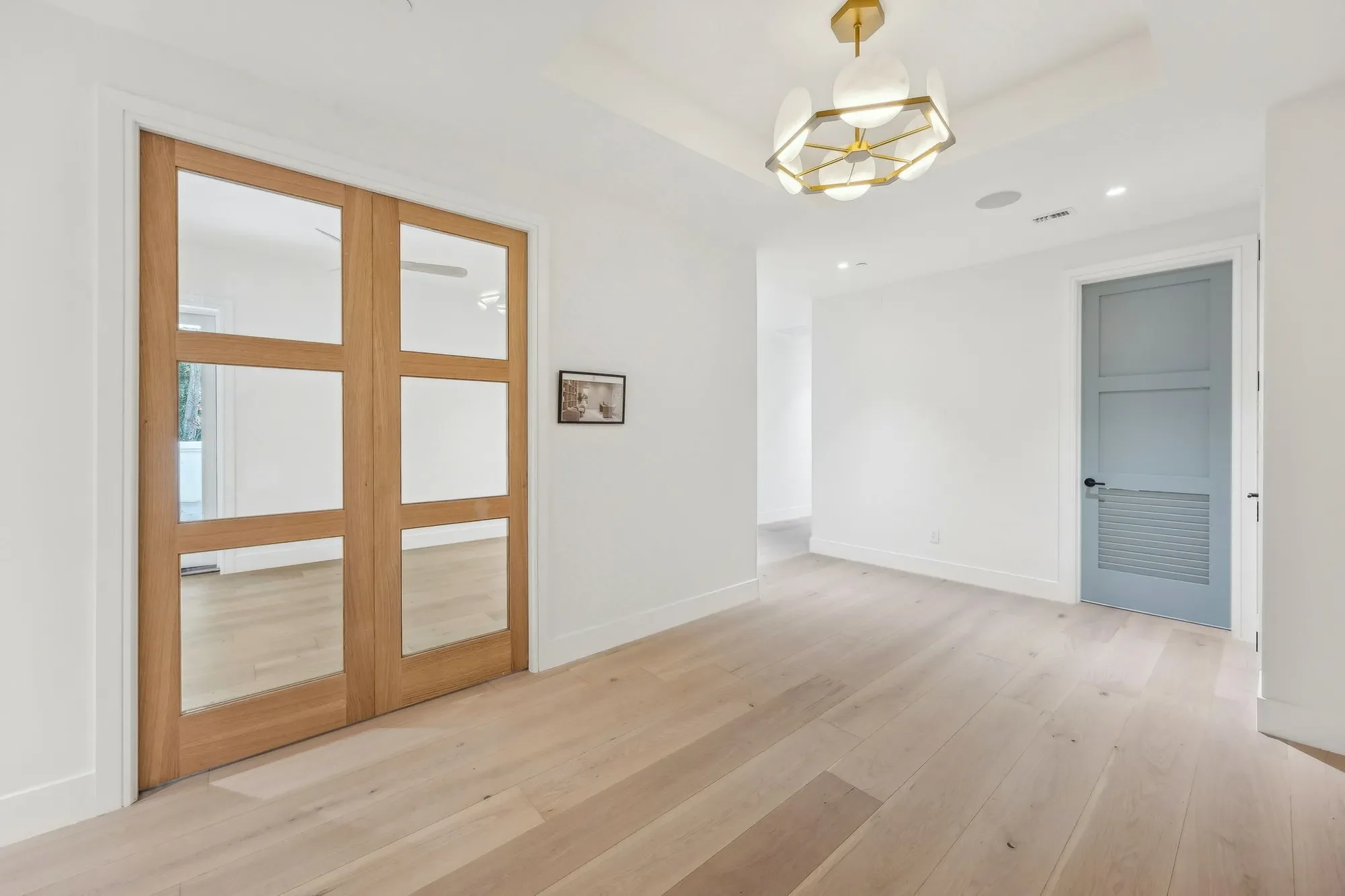 Gallery photo 12